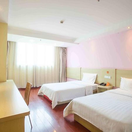7 Days Inn Chengdu Sichuan University South Railway Station Quarto foto