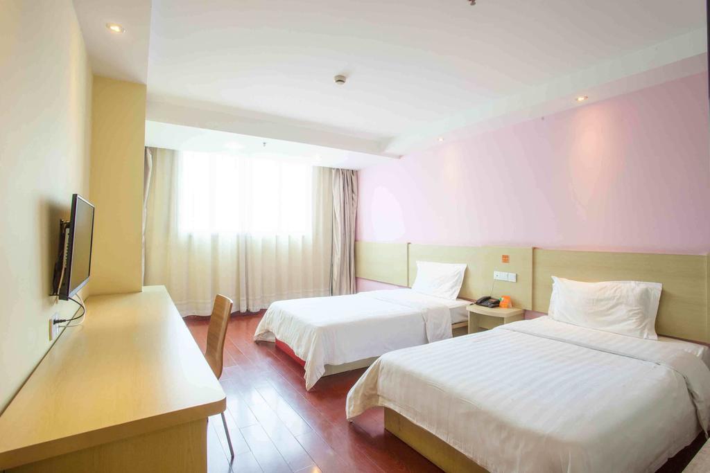 7 Days Inn Chengdu Sichuan University South Railway Station Quarto foto